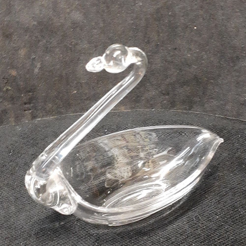 Vintage Duncan & Miller Swan Dish Glass Candy Nut Trinket Catch All Bowl (#2)‎